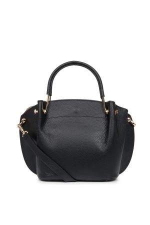 Sac à main noir en cuir souple avec cuir ondulé, deux grandes anses métalliques sur le dessus