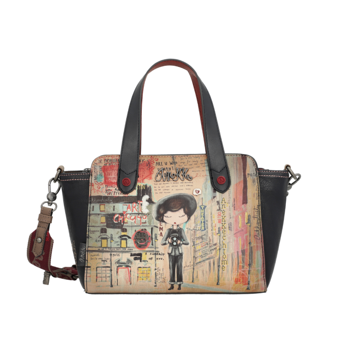 Anneke sac a main store